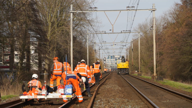Werk aan het spoor tussen Alkmaar en Uitgeest op 11 en 12 februari