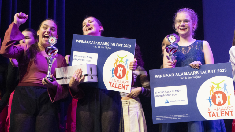 Alkmaar viert jonge talenten tijdens feestelijke finale in Podium Victorie